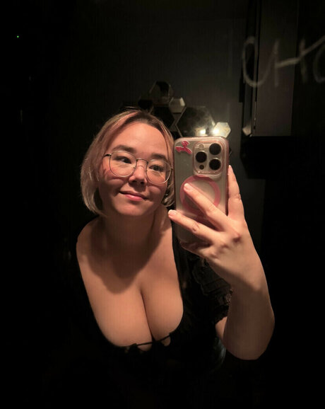 bingsuccino pretty model images