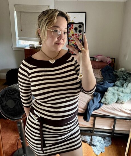 bingsuccino model hot pics