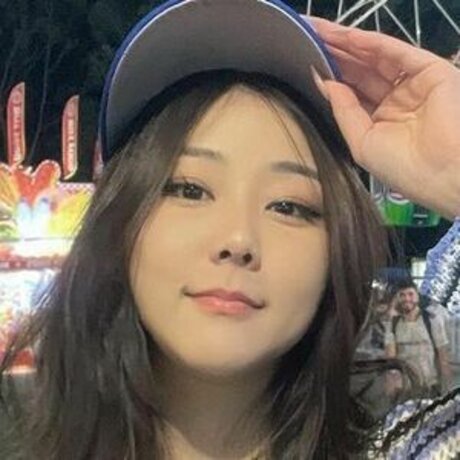 Hanavocado adult model image