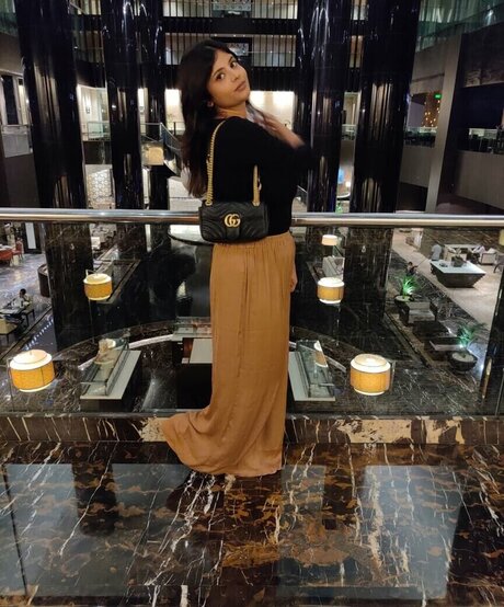 Tulika Snehil pretty star img