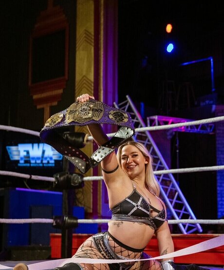 Ivy Malibu star sex gallery