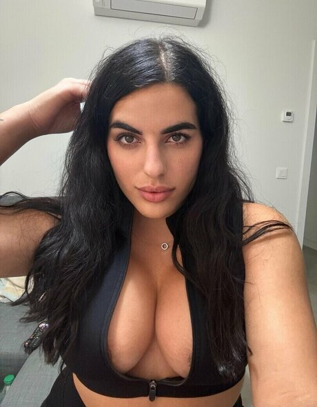 Rosie Cage erotic pornstar archive