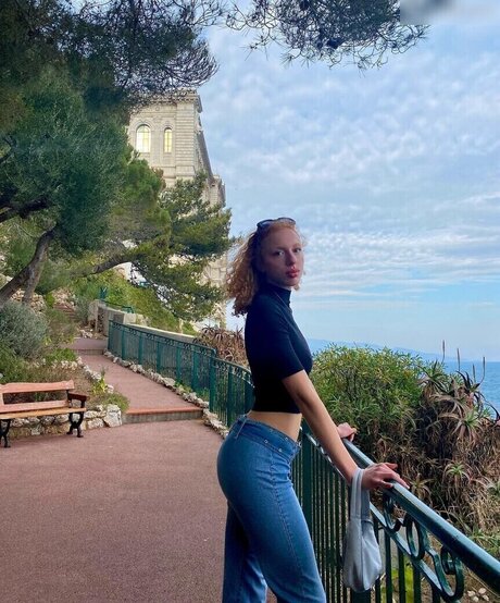 Anna Ermakova free actress img