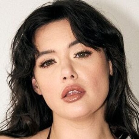 Becca Brown star exclusive image