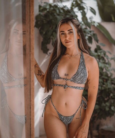 Alohalaia top model pictures