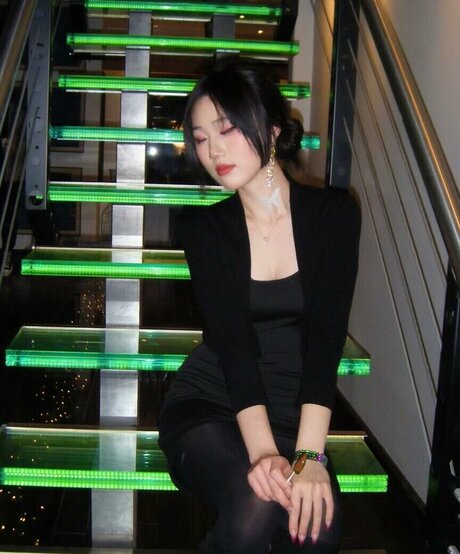 Lo3tus pretty actress images