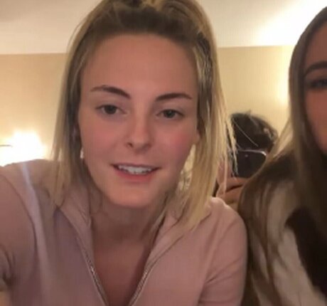 Beez ASMR high quality pornstar img