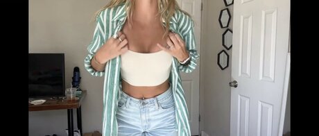 Beez ASMR nice star galleries