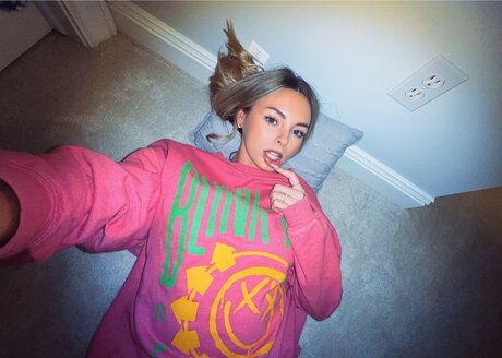 Beez ASMR perfect star pics