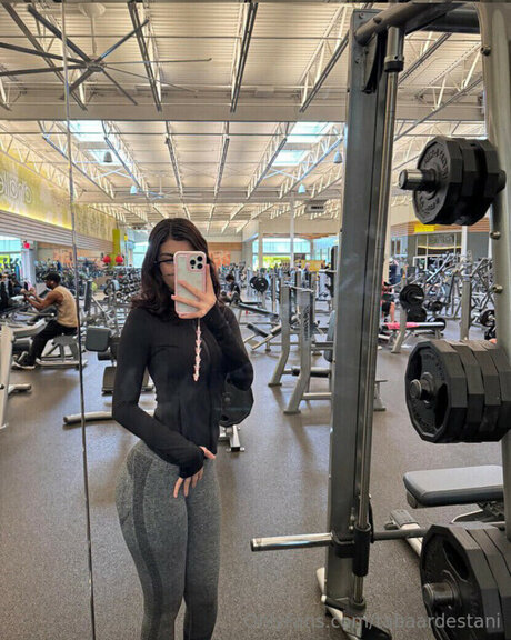 Taba Ardestani erotic pornstar img