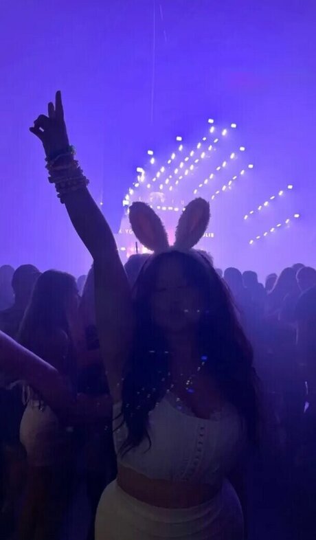 keziahmoua nudes model gallery