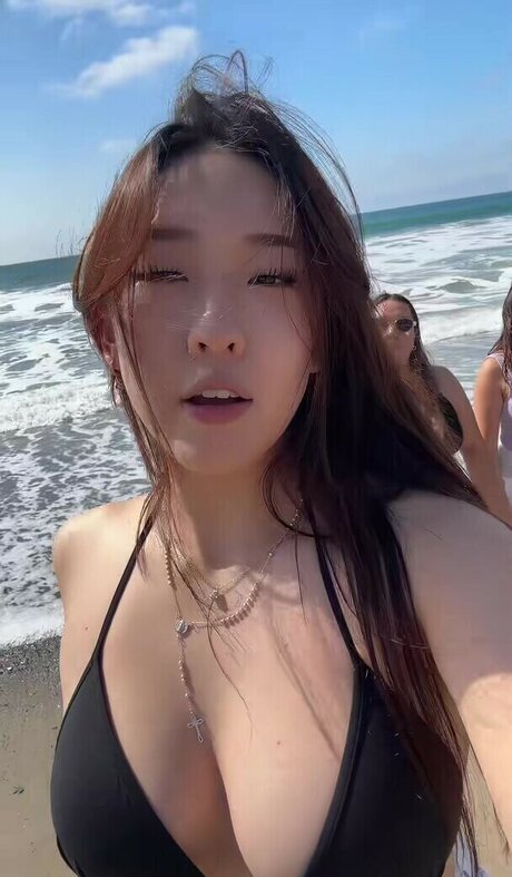 Narabask model sexy pics