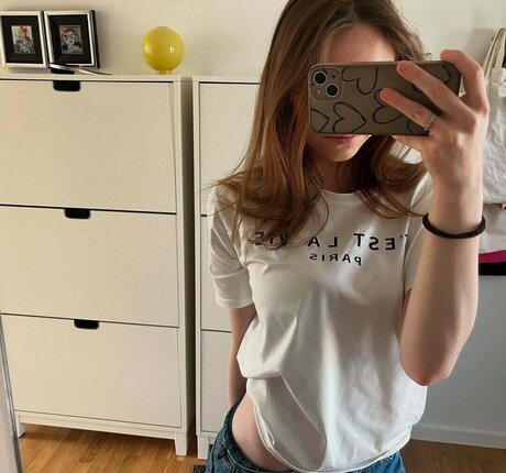 Madeleine b123 pornstar sex image