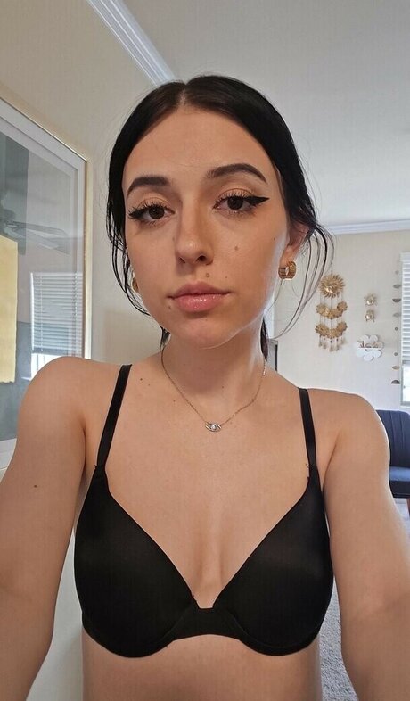 Brady lynn model pretty pictures