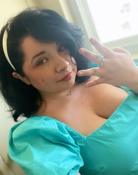 Ohcatrina pretty star image