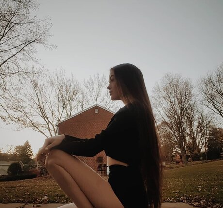 nic2hardo star adult pic