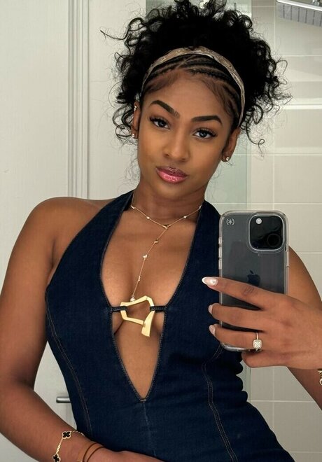 Deja Kelly nice star gallery