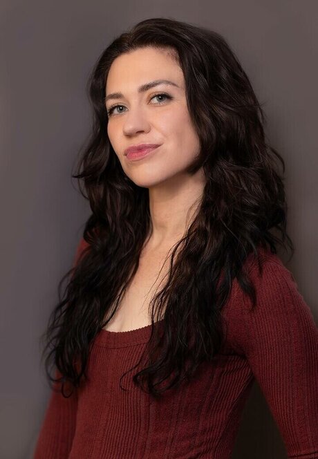 Tawny Platis nude model pics