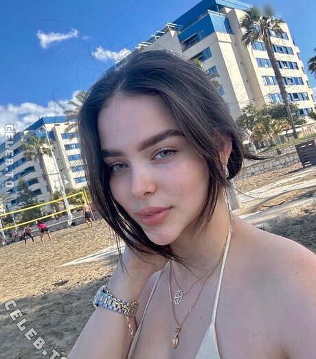 Sabrina Salvatierra pornstar hd photo