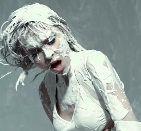 Sophie Powers art actress photo