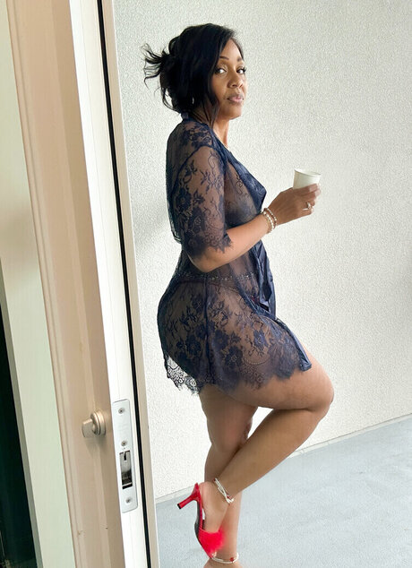 Imsodliteful pornstar erotic pics