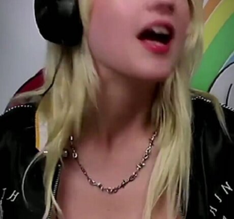 Porn Edits pretty pornstar pics