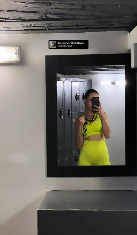 elise cm nudes actress img