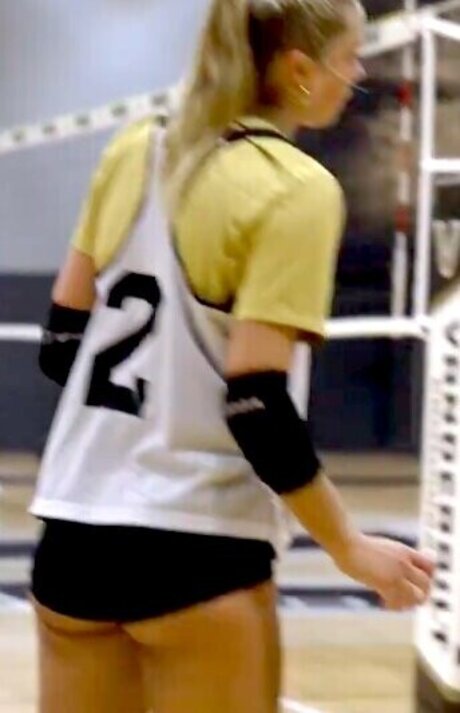 Taryn DeWese top actress photos