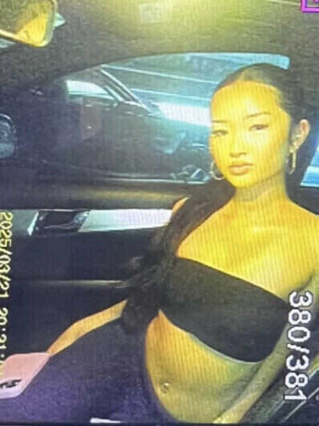 Kaylieee w star naked pics