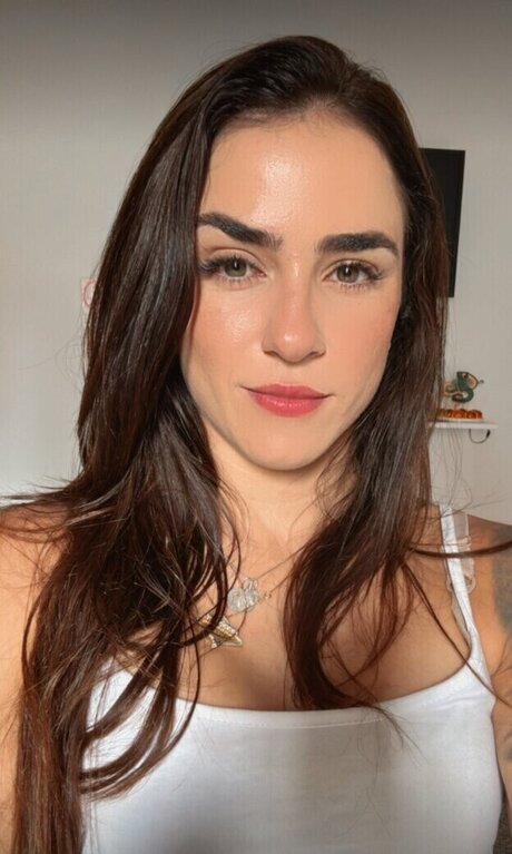 Norma Dumont UFC model art photo