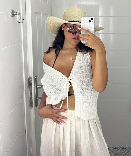 Nakishka pornstar sexy gallery