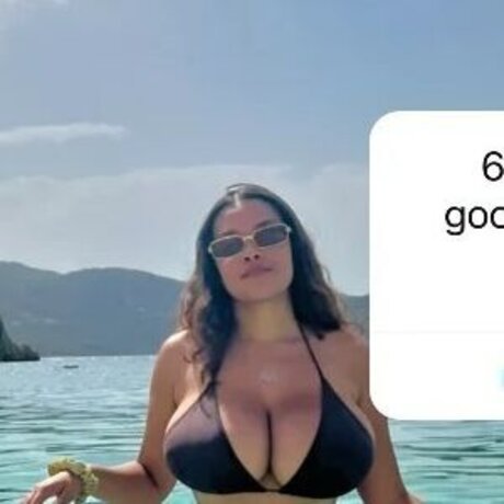 Nakishka star erotic images