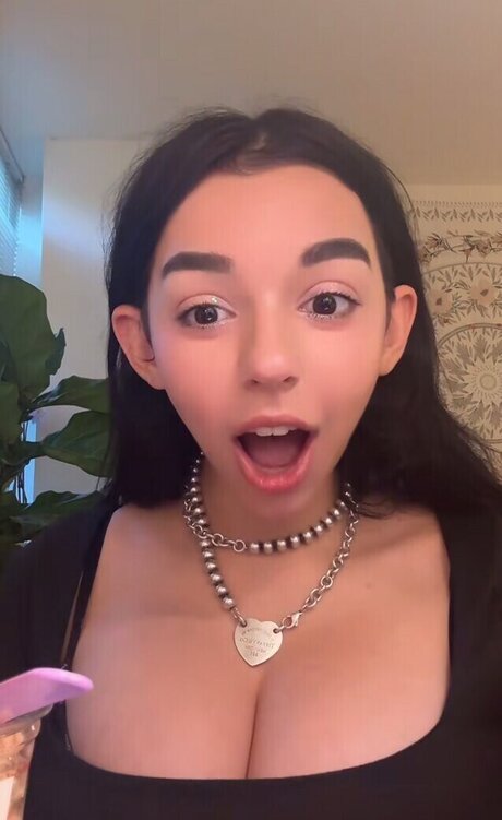 userwholovesnowfall pretty model photos