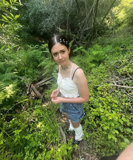 Sammy Jammy ASMR pretty actress image