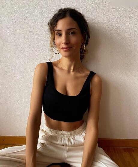 Nadine Menz pornstar nude pics