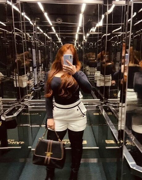 Amanda Bellmann hd star pic