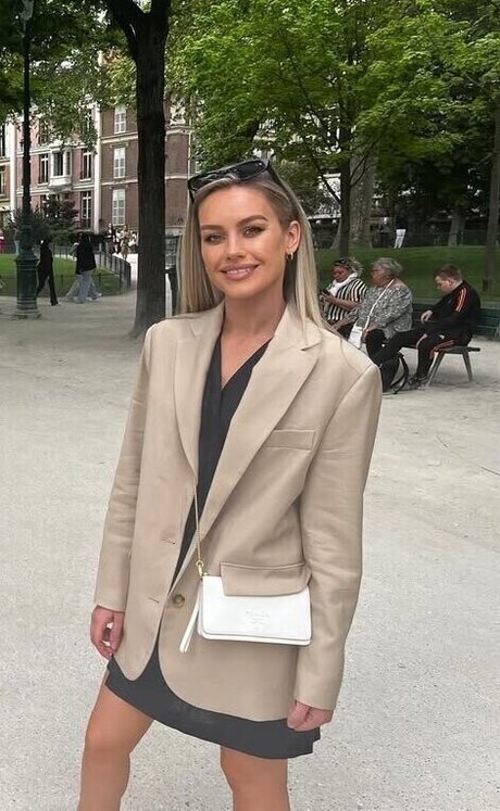 Eilidh Scott model beautiful gallery