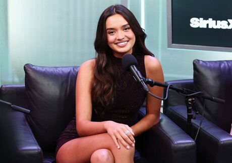 Sophia Hammons nude actress photos