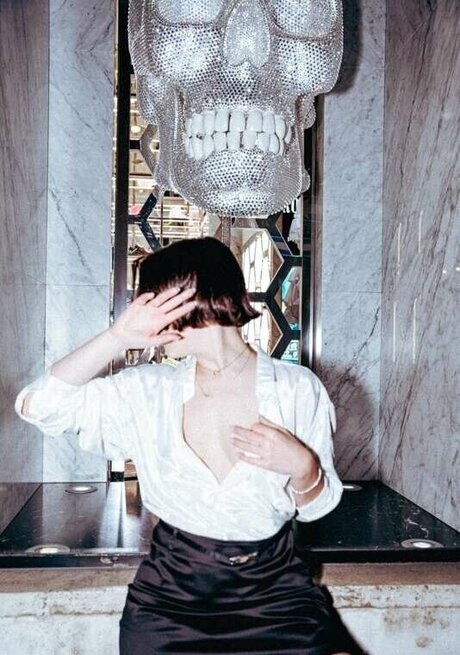 Lara Juice star art photo