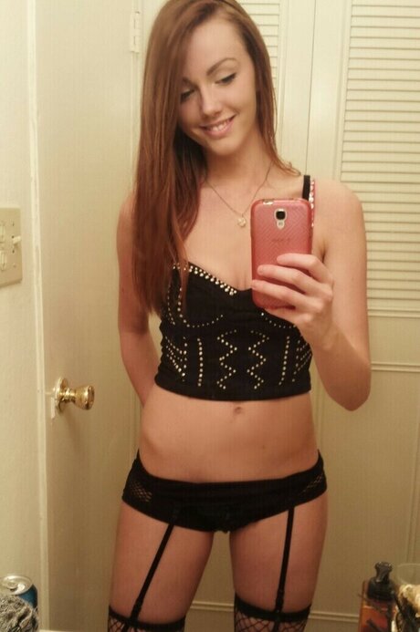 BrittanyCutie nude star pictures