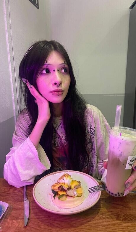 UrShadowAngel pornstar hd pics