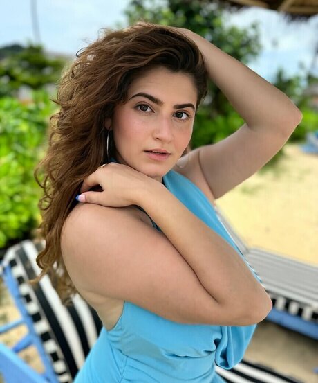 Shivaleeka Oberoi pornstar hd pics