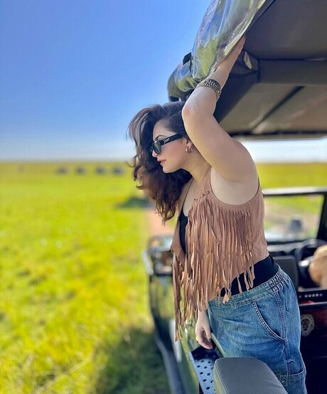 Shivaleeka Oberoi nudes pornstar gallery