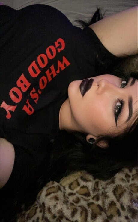 Vaermina nude star pics