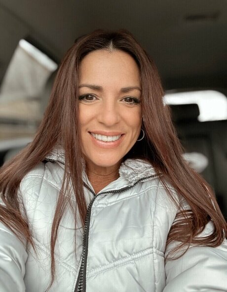 Maria May star hd pictures