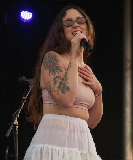 Katie Crutchfield hot actress img