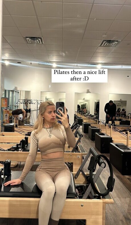 Alessandra Lucia xxx star photos