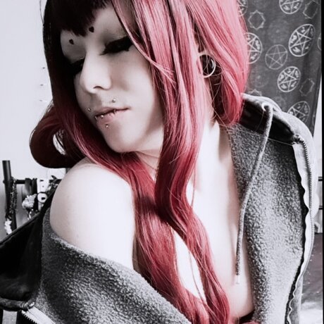 Willaby Morpho model exclusive pic