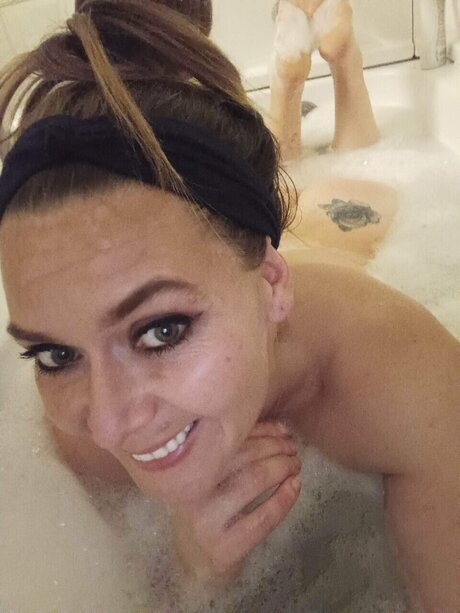 Cali Marie pornstar exclusive pic