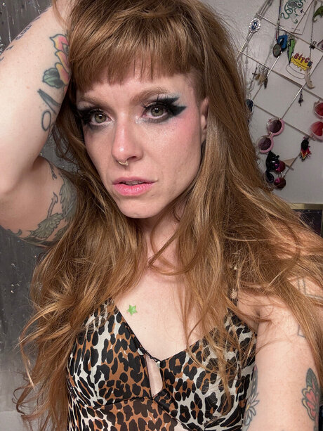 Lavender Flame pornographic actress img